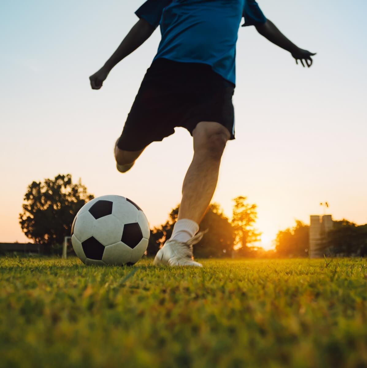 Canchas múltiples de volley, fútbol y tennis